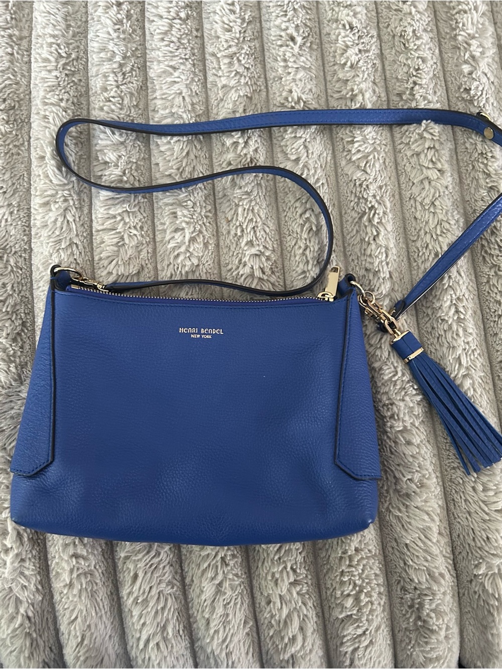 henri bendel cobalt blue leather crossbody with tassel